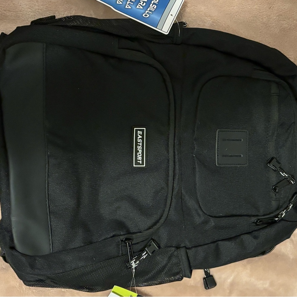 Eastsport Black Men's Backpack 19” - Sleek Everyday Carry